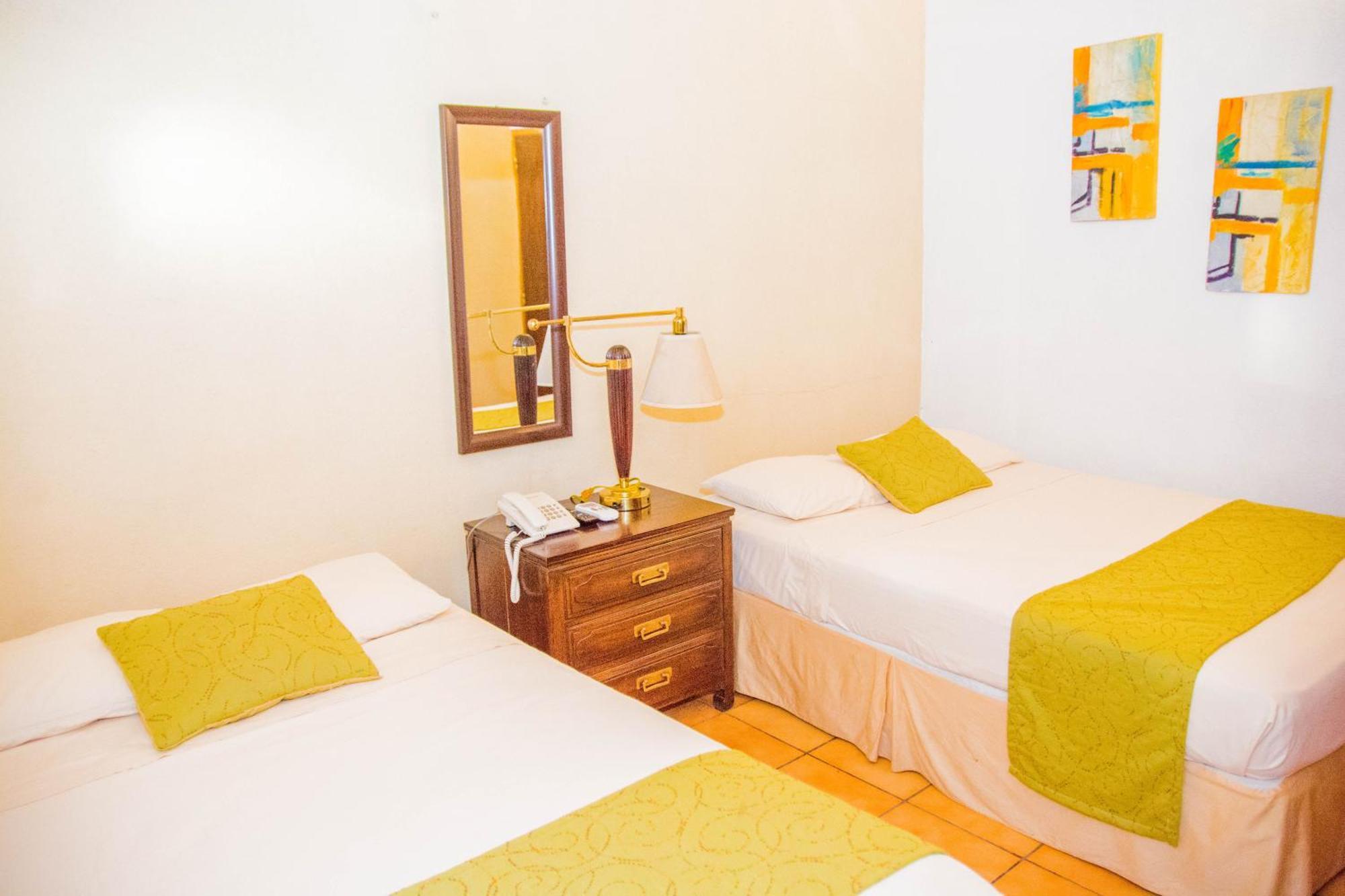 Hostal Fuente Castalia, B Y B León Buitenkant foto